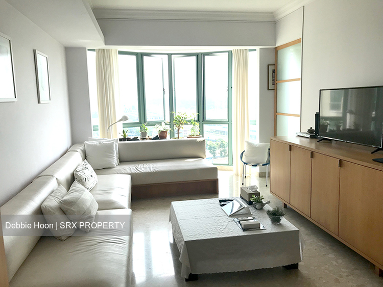 Yew Mei Green thumbnail photo